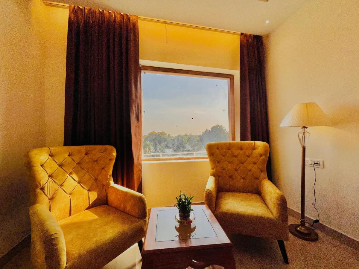 Gange Blossam Resort, 哈里瓦 外观 照片